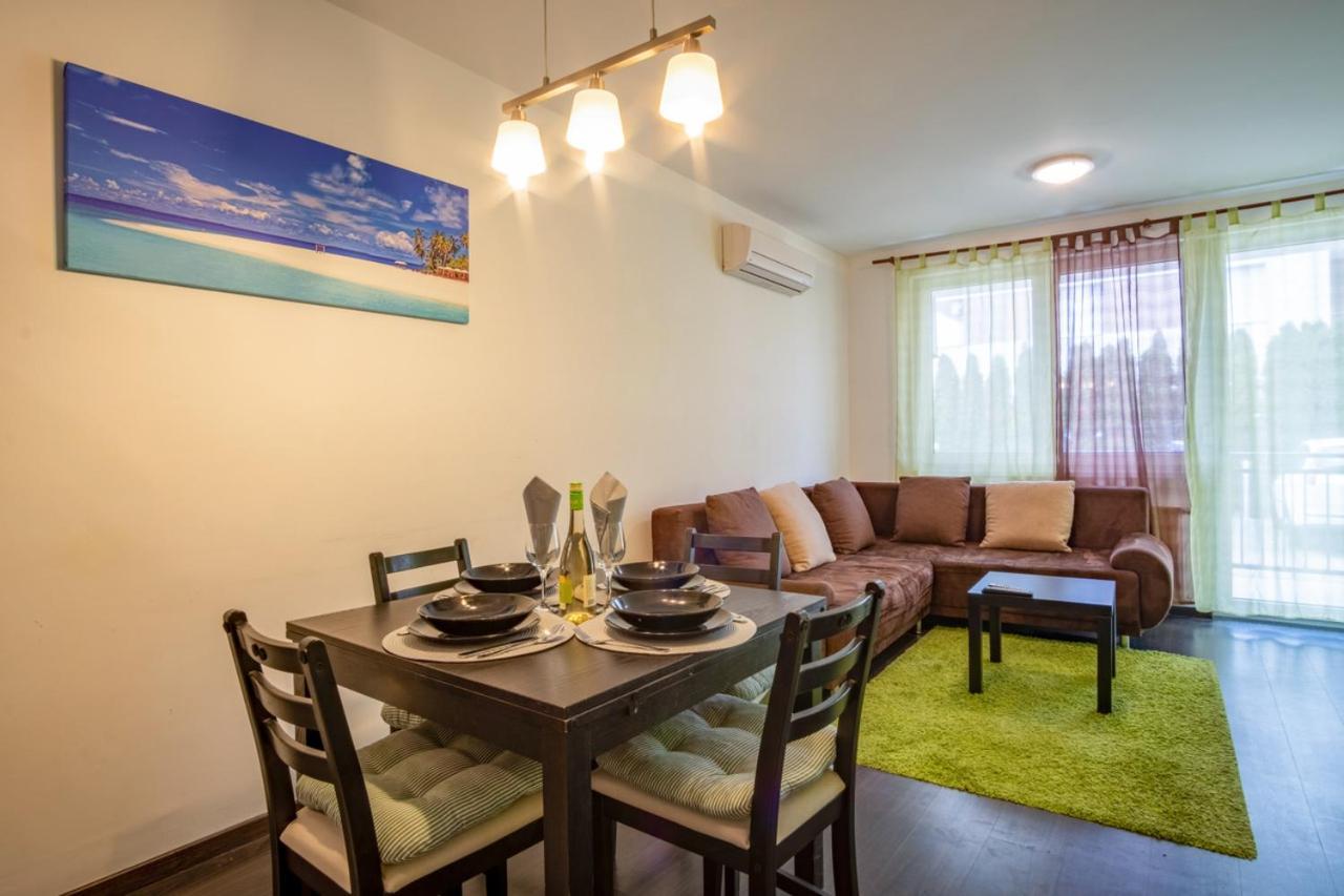 Myflat Siofok Beach Apartment Exterior photo